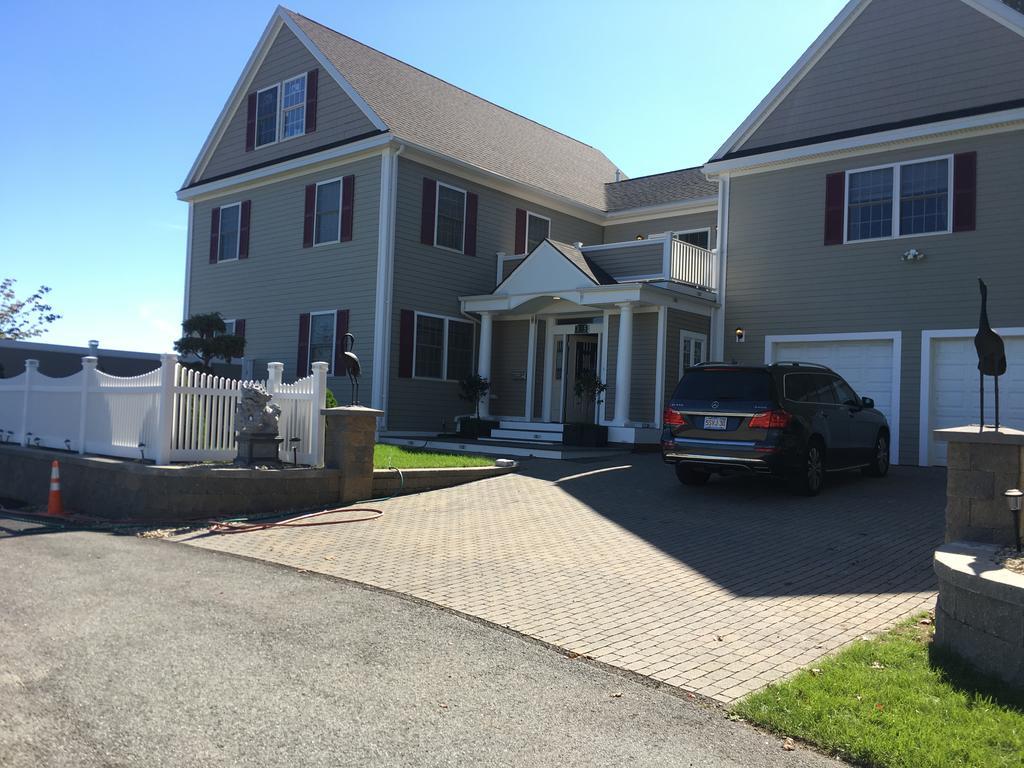 Family Rooms In Salem Boston Согъс Екстериор снимка